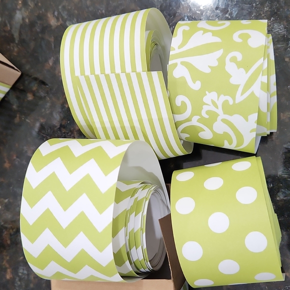 Paper Jacks Paper Ribbon - Picture 3 of 3